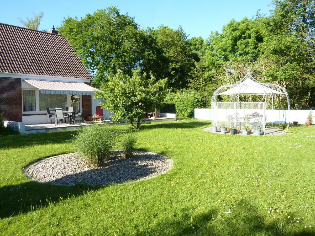 Meine-Nordsee-Fewo Esens Exterior foto
